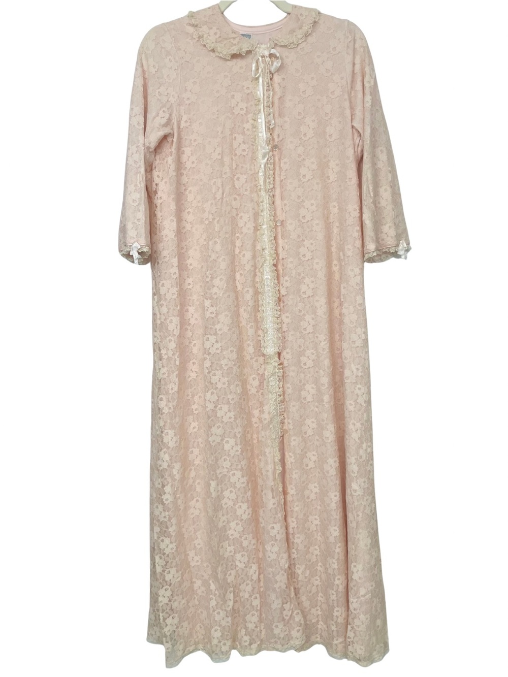 1950’s Peignoir Lace Robe in Light Pink